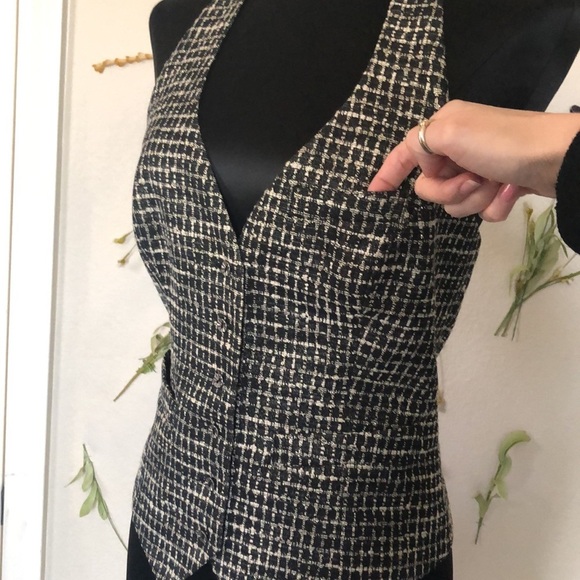 Anne Fontaine Clea Waistcoat - Picture 6 of 11